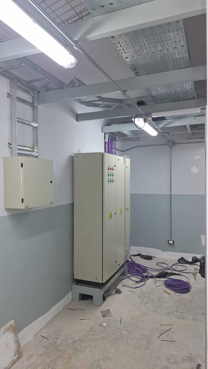Instalación de bandejas portacables